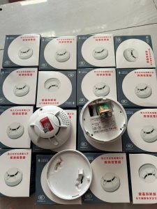 Đầu báo cháy độc lập dùng pin